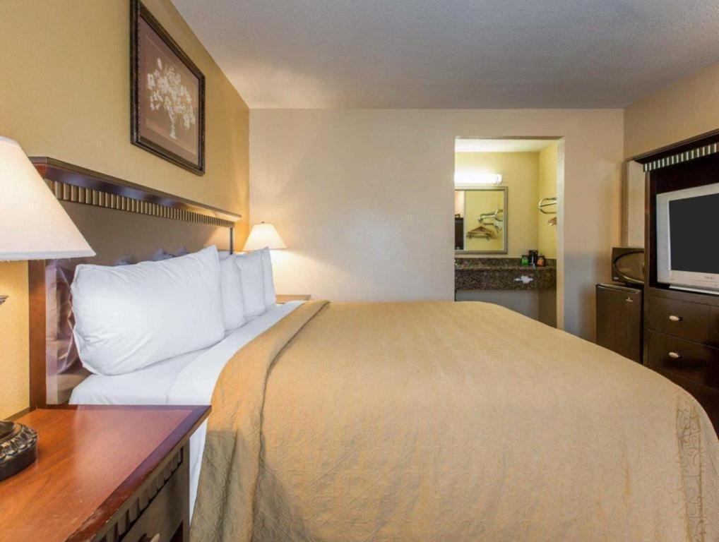 Quality Inn San Bernardino Exterior foto