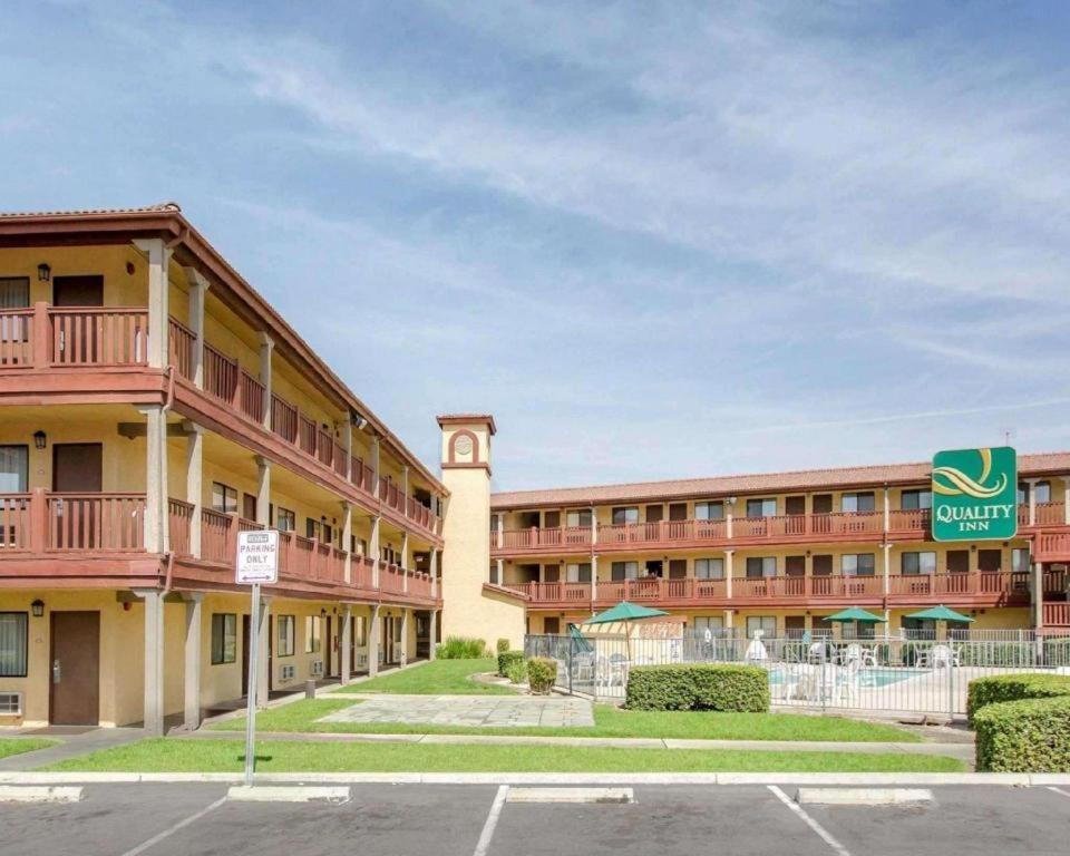 Quality Inn San Bernardino Exterior foto